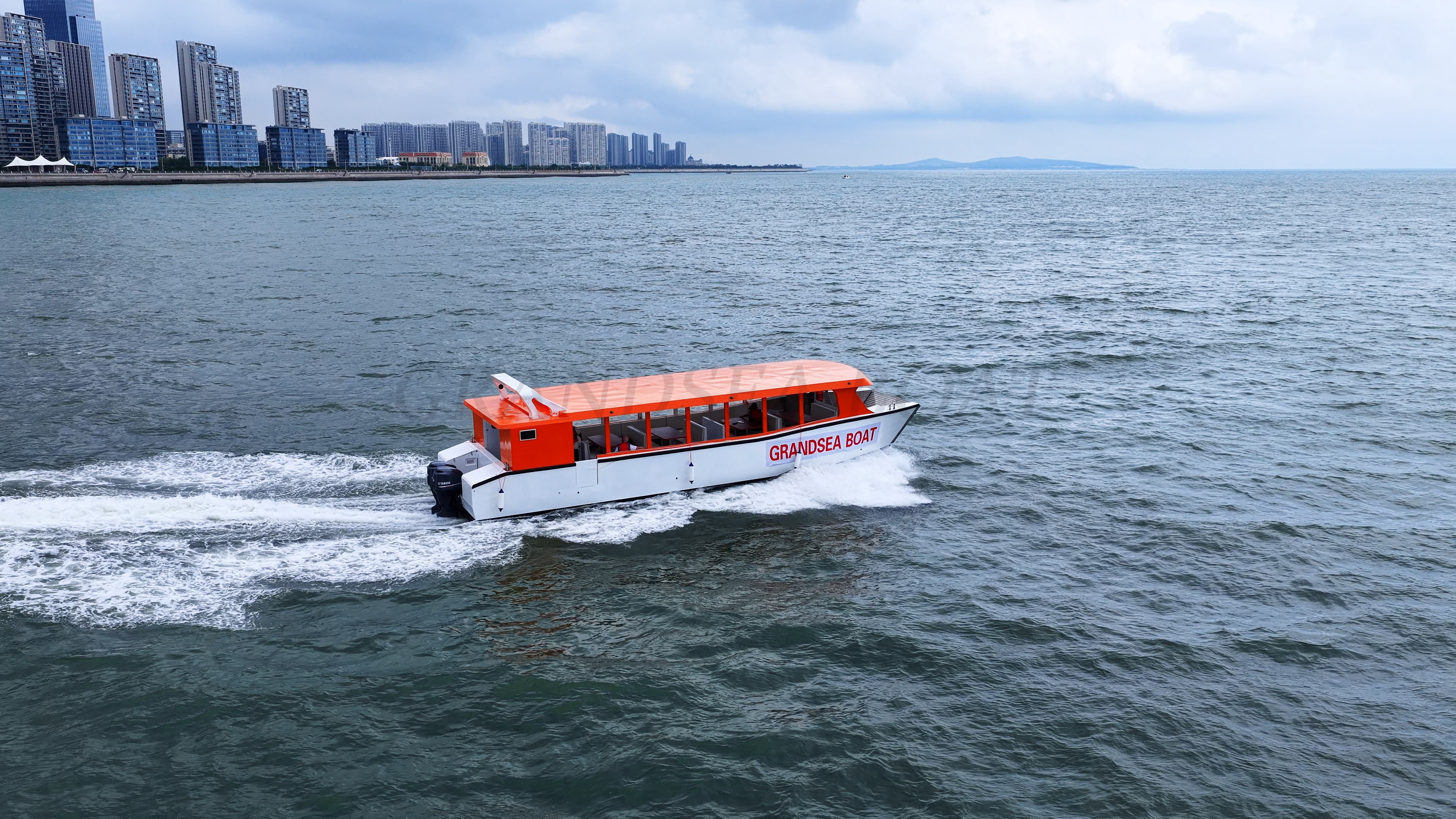Embarcación pequeña de pasajeros de aluminio Grandsea de 14m, ferry de pasajeros de 53 plazas a la venta en Nigeria
