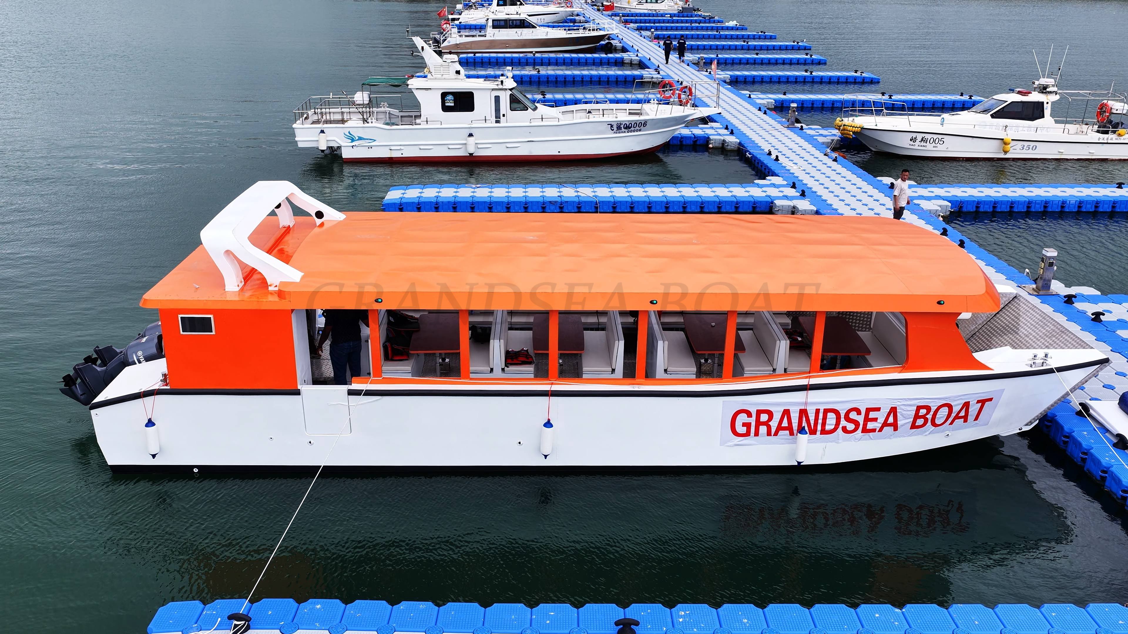 Embarcación pequeña de pasajeros de aluminio Grandsea de 14m, ferry de pasajeros de 53 plazas a la venta en Nigeria