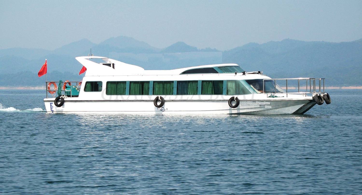 Ferry de alta velocidad de PRFV de 20 m para 70 personas en venta