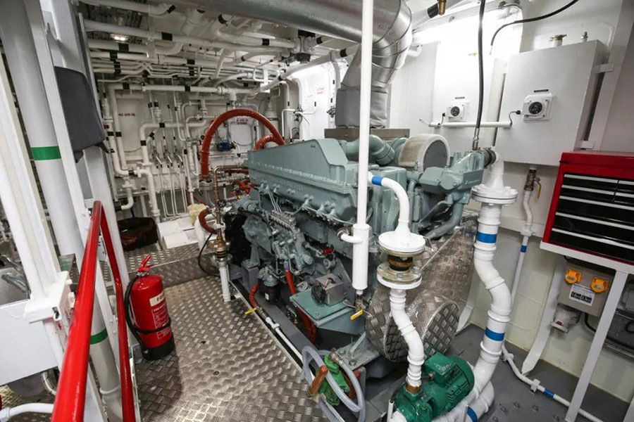 Barco de pesca de popa comercial de acero de mar profundo de 73 pies aprobado por clase BV de nuevo edificio a la venta