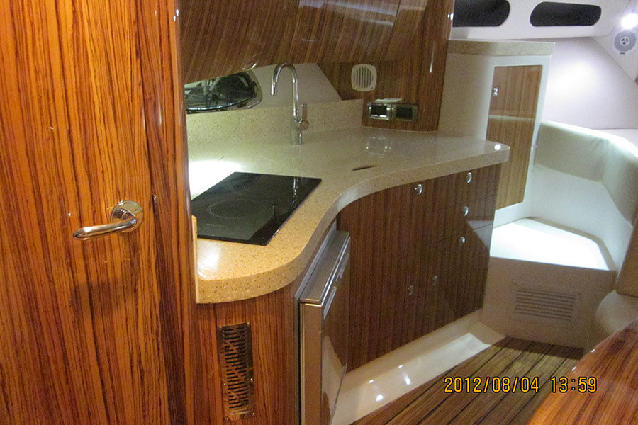 35ft Fiberglass Luxury Cabin Cruiser  Boats For Sale
