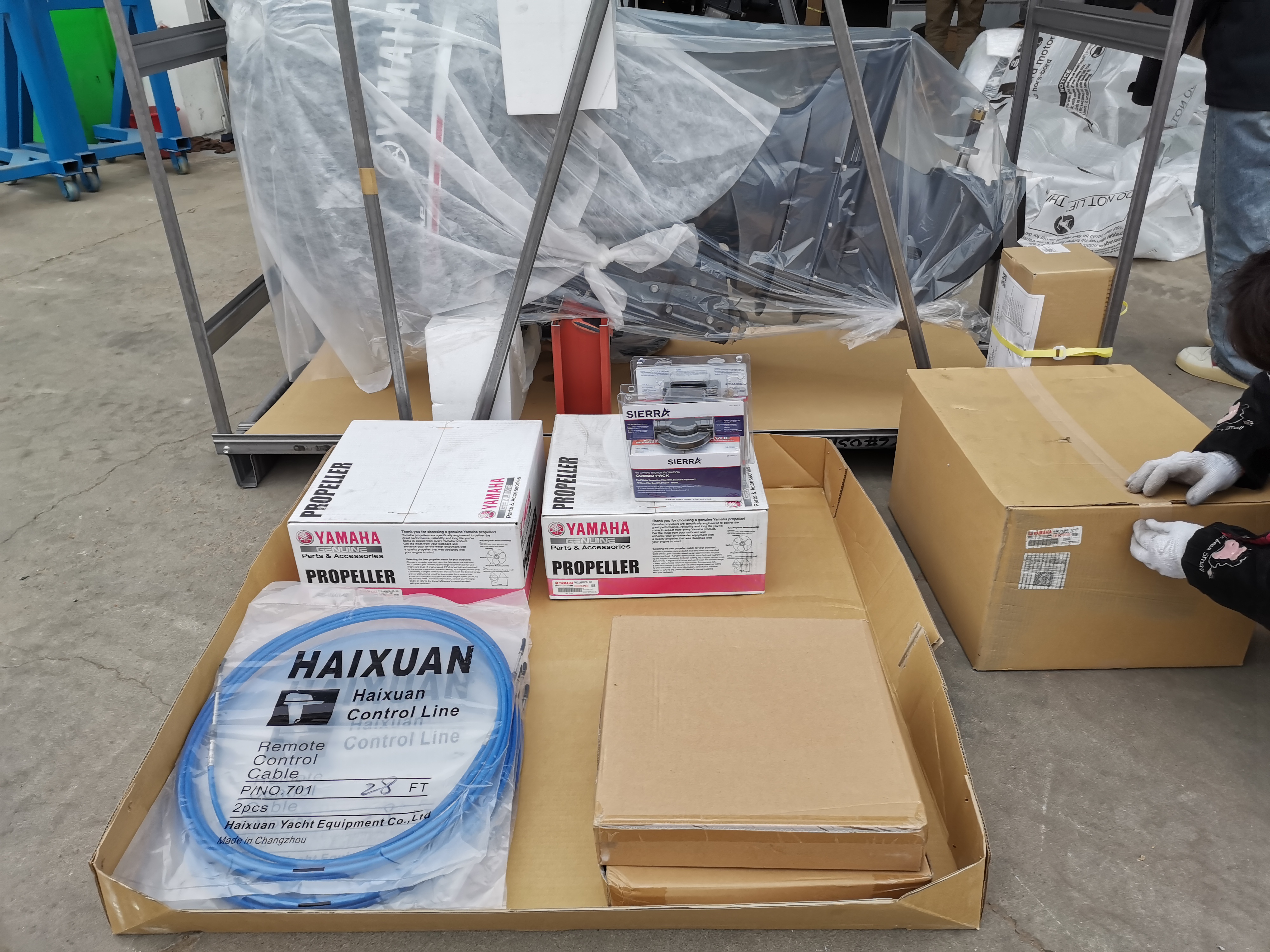 Motor fueraborda genuino Yamaha fabricado en Japón, motor F200BETX de 200 hp a la venta