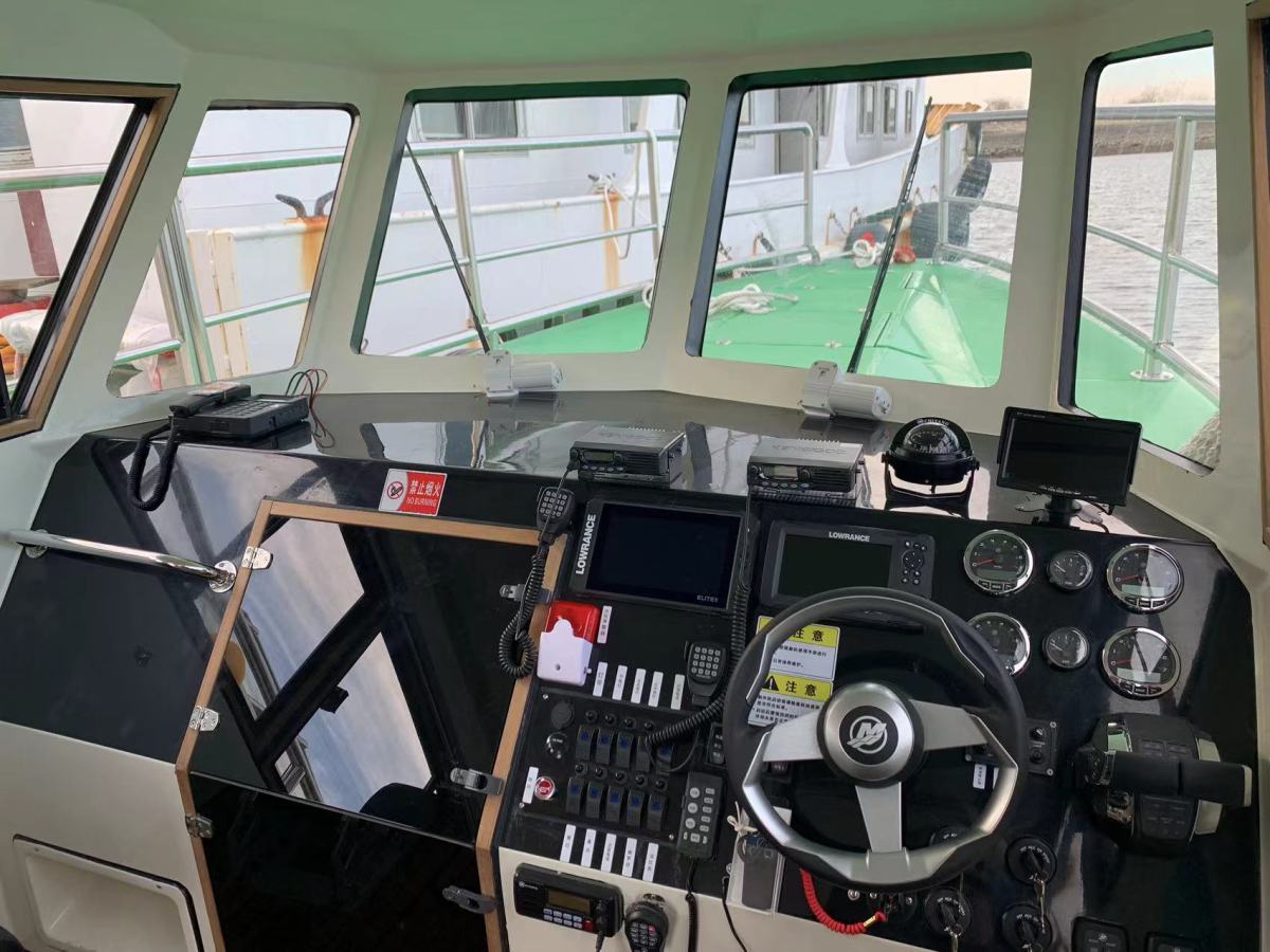 微信图片_20240222094030.jpg Grandsea 13.3m FRP Rápida Velocidad Militar de la Guardia Costera de la Policía Barco de patrulla para la venta