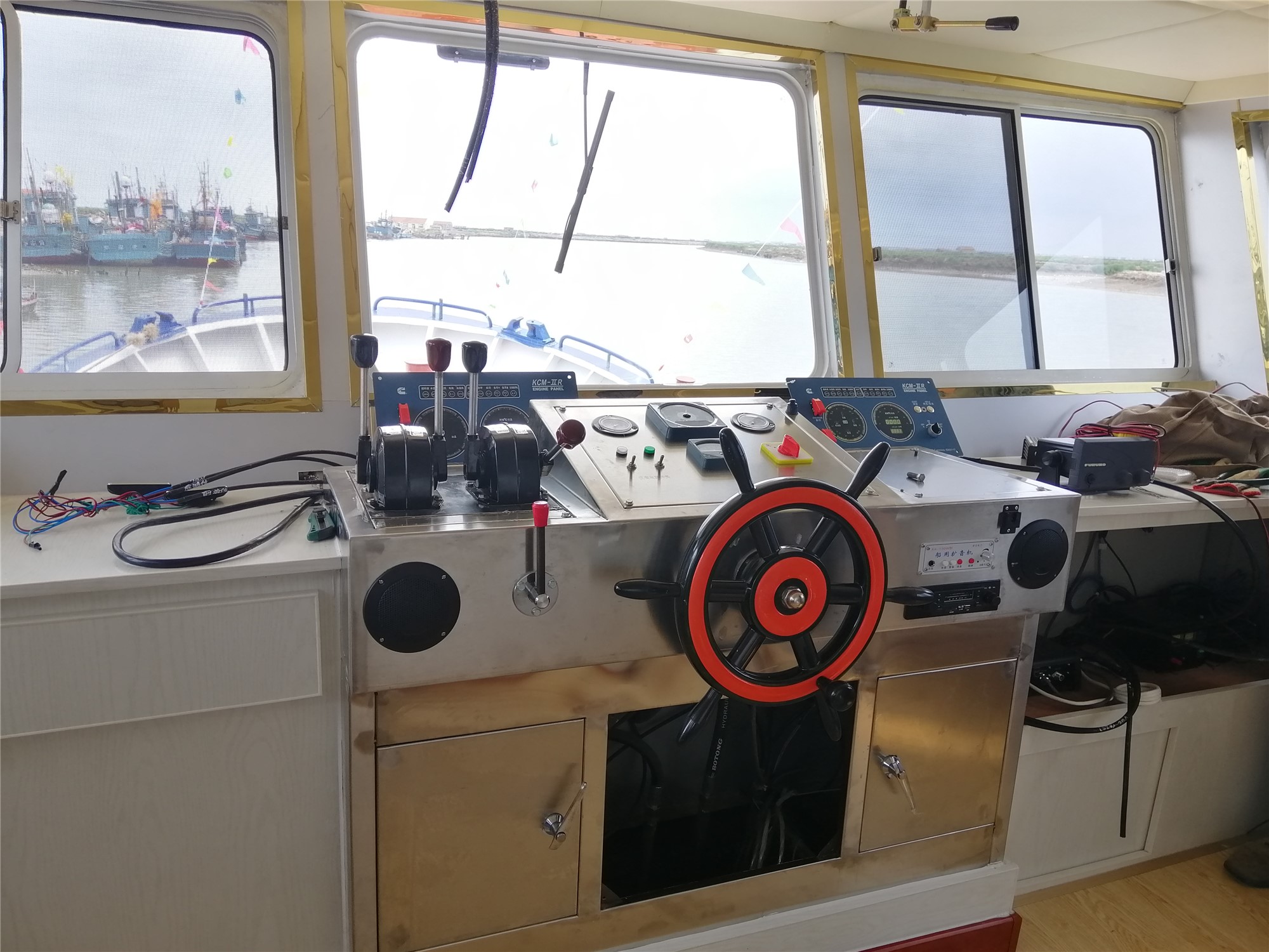 Barco de trabajo de inspección de barcaza con grúa de material de acero Grandsea de 24 m a la venta