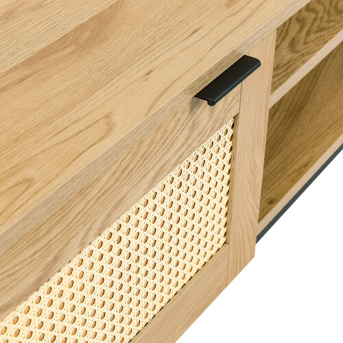 60 pulgadas de ancho con marco de tableros de MDF y adorno de ratán artificial con soporte de hierro para televisores de hasta 65 pulgadas.