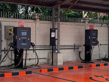 Chargeur mural Teison à pistolet unique 20 kW CC et chargeur mural à double pistolet 40 kW CC en Thaïlande, 2024 Chargeur mural Teison à pistolet unique 20 kW CC et chargeur mural à double pistolet 40 kW CC en Thaïlande, 2024