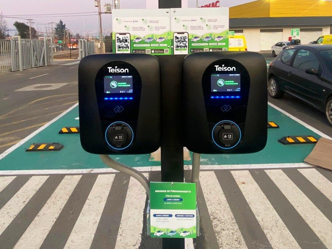 Chargeur public pour véhicules électriques Teison AC 22 kW en Amérique du Sud, 2024 Chargeur public pour véhicules électriques Teison AC 22 kW en Amérique du Sud, 2024