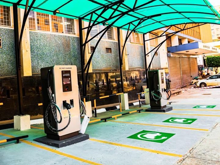 Station de recharge rapide Teison 120 kW DC en Afrique, 2024 Station de recharge rapide Teison 120 kW DC en Afrique, 2024