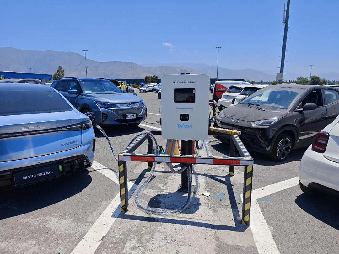 Chargeur de voiture Teison 40kw DC MINI ev au Chili, 2025 Chargeur de voiture Teison 40kw DC MINI ev au Chili, 2025
