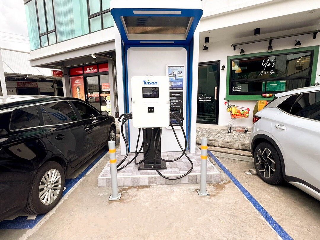 Stazione di ricarica Teison 40kw dual plug ev PTT OR in Thailandia, 2025
