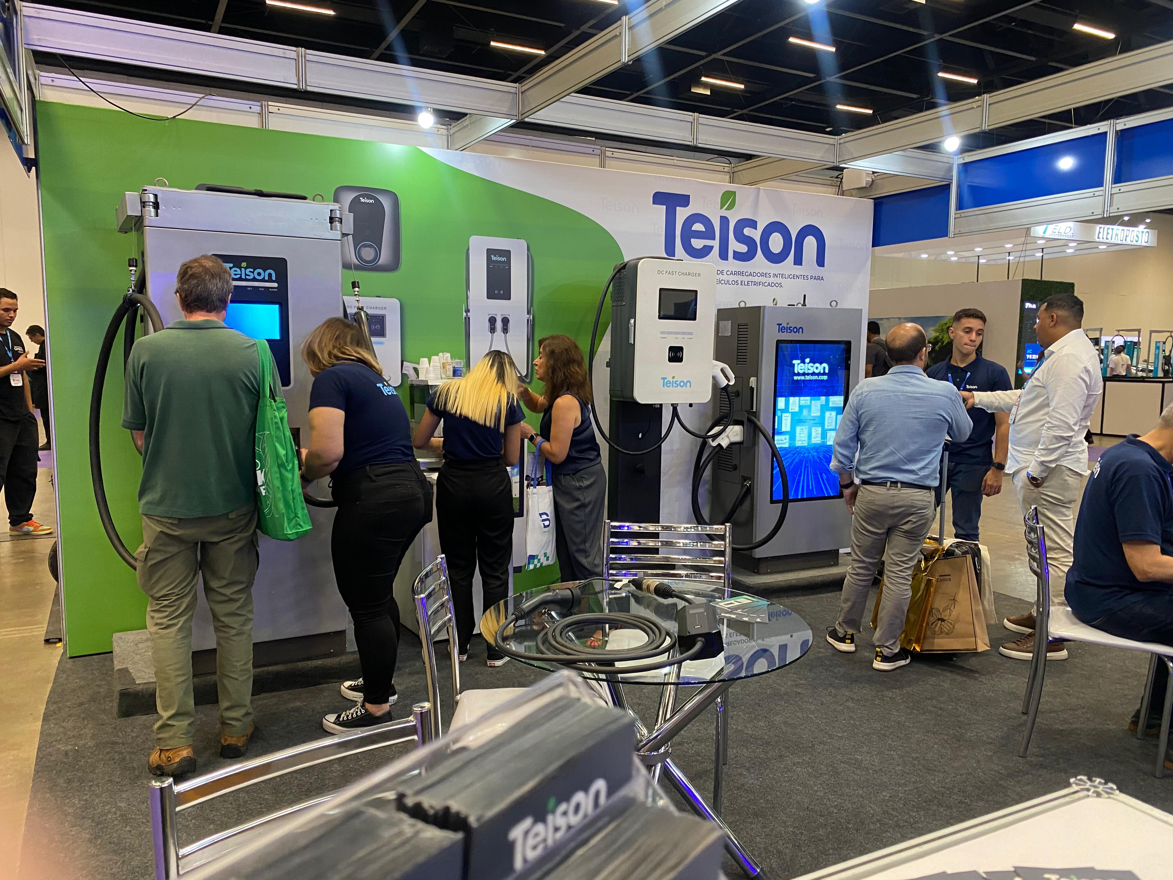 Teison ist auf der brasilianischen Ausstellung für Elektrofahrzeuge und Ladestationen mit neuer Energie - VE EXPO(E-MOB)