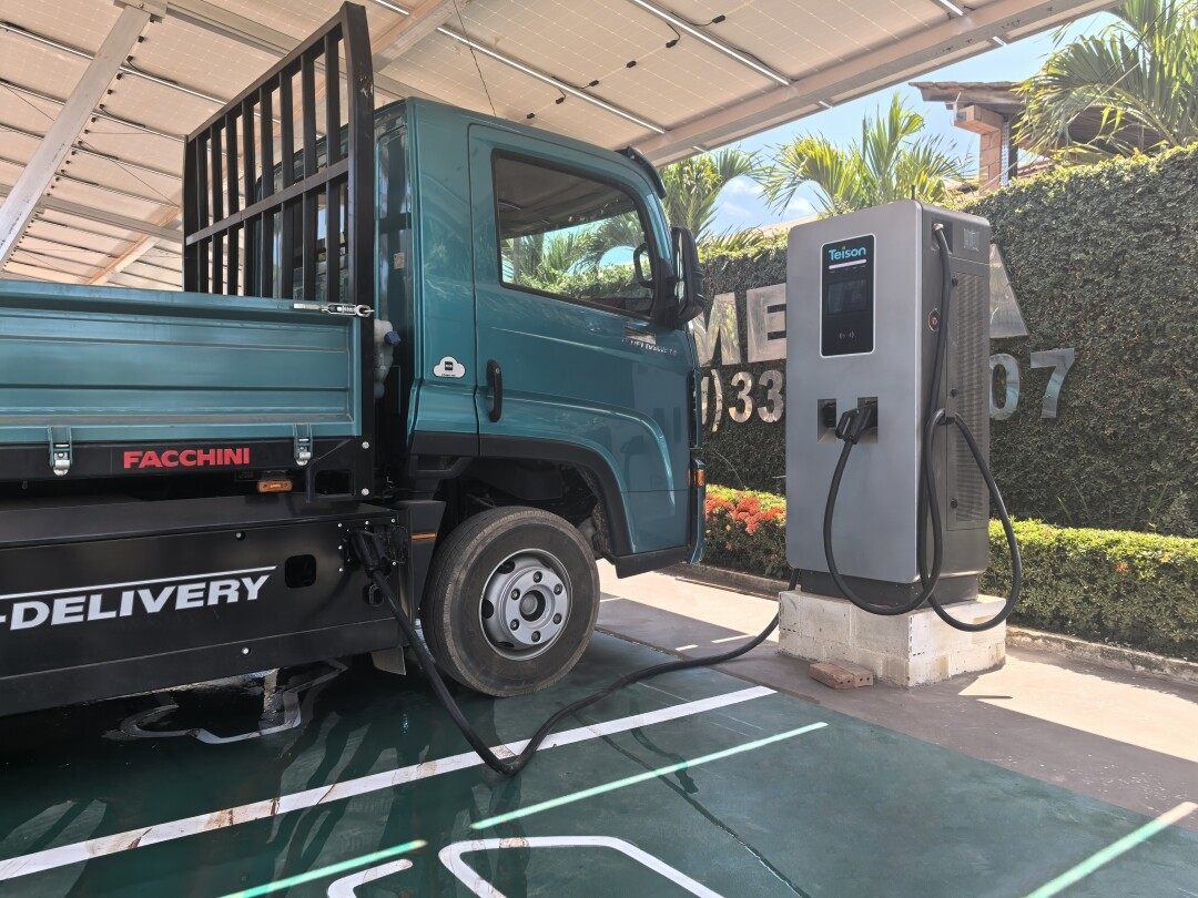 Teison DC MAX 240kW Ladestation installiert in Brasilien, 2024 Teison DC MAX 240kW Ladestation installiert in Brasilien, 2024