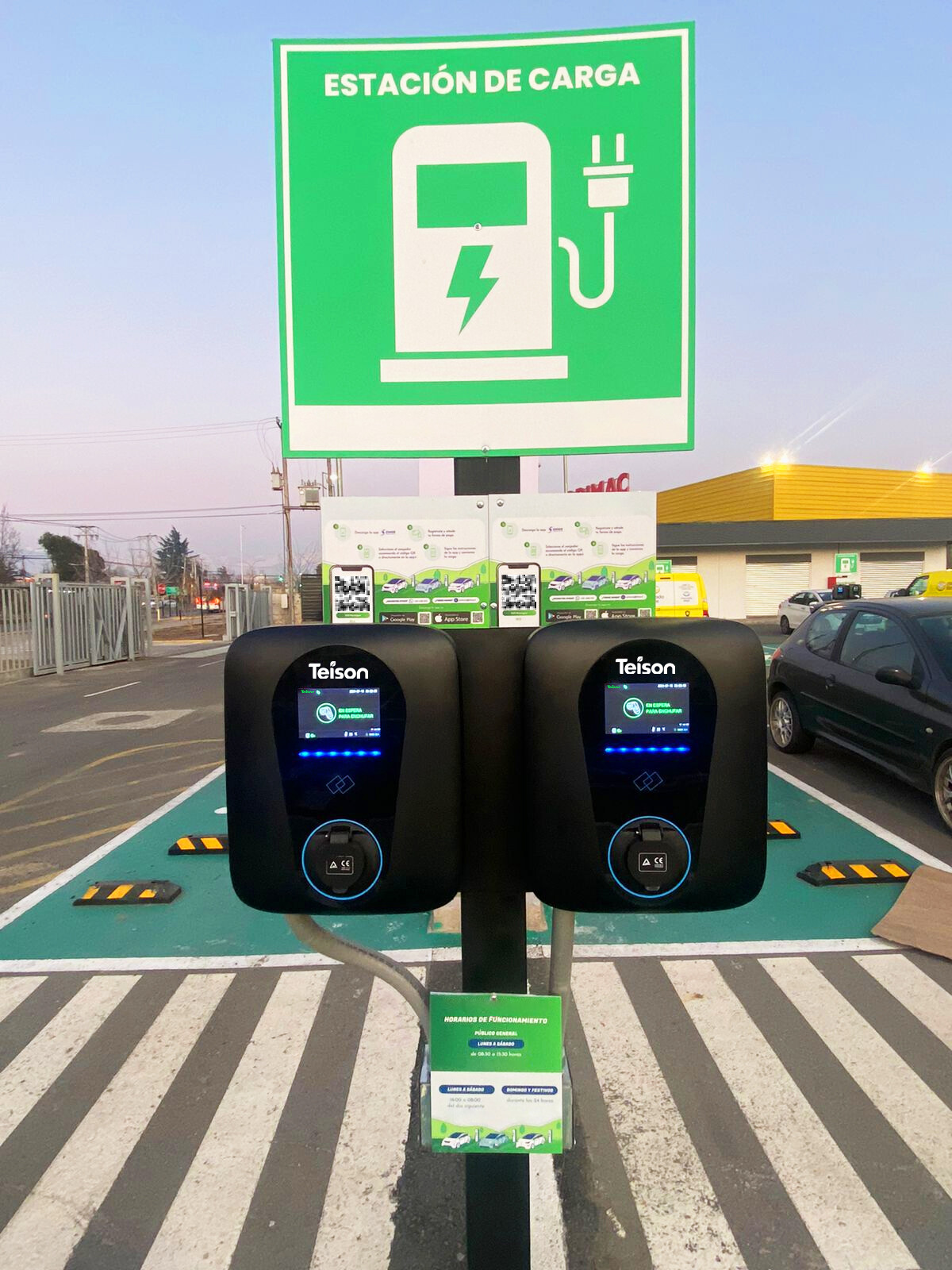 Egy másik gyönyörű elektromos töltési projekt Chilében a Teison csapata által.