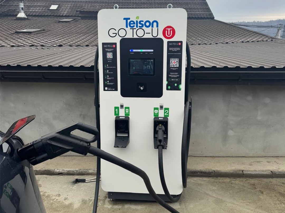 Σταθμός φόρτισης Teison DC Pro 90kW με βάση στο δάπεδο, εγκατεστημένος στην Ουκρανία, 2025