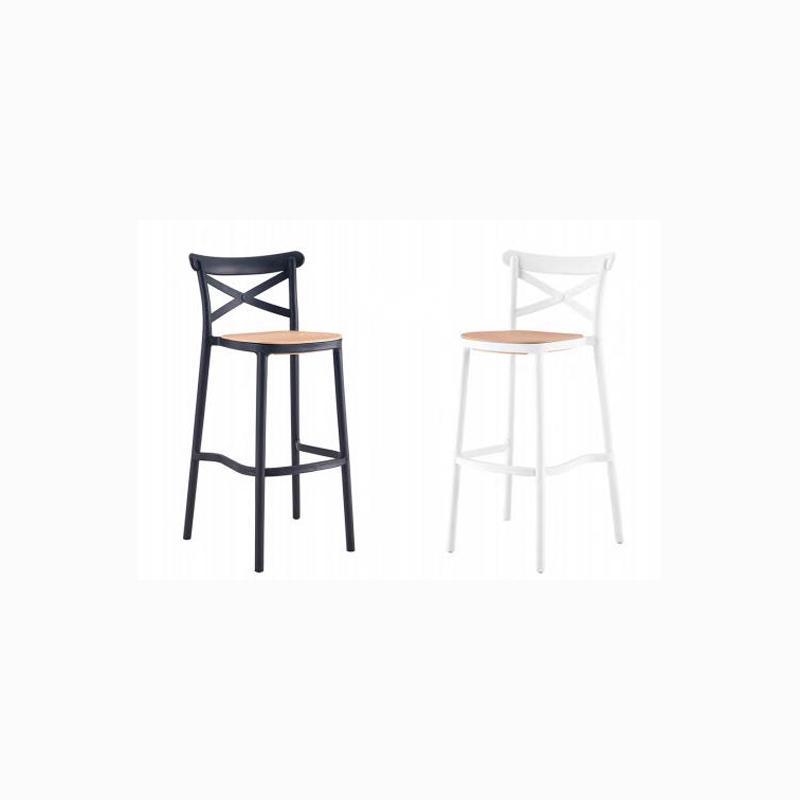 Plastic bar chairs Plastic bar chairs