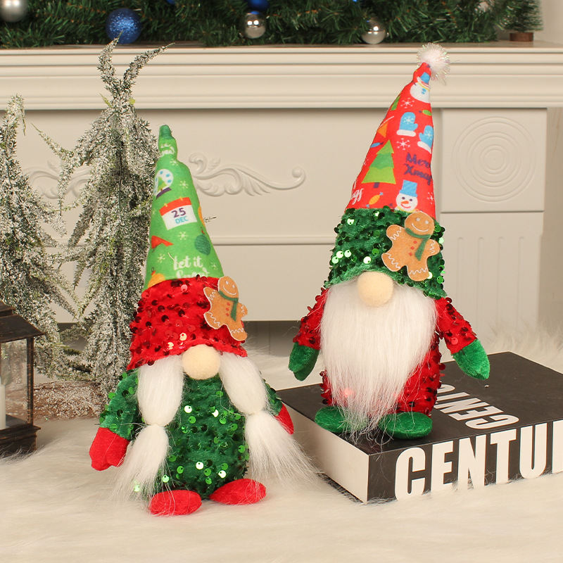 Gingerbread doll with sequins