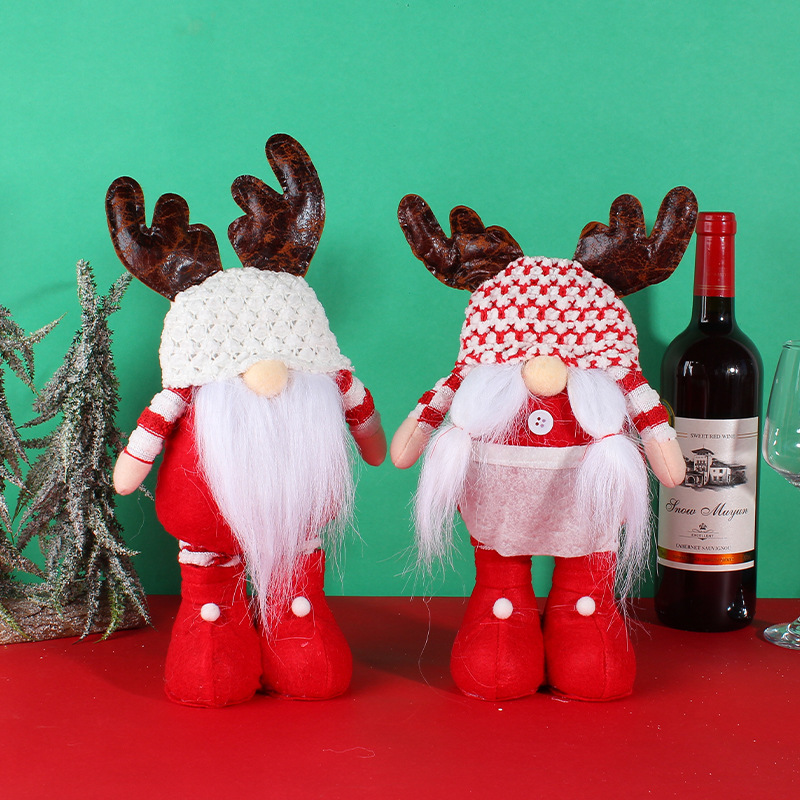 Telescopic antler doll