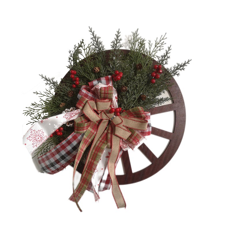 Christmas carriage wheel garland 