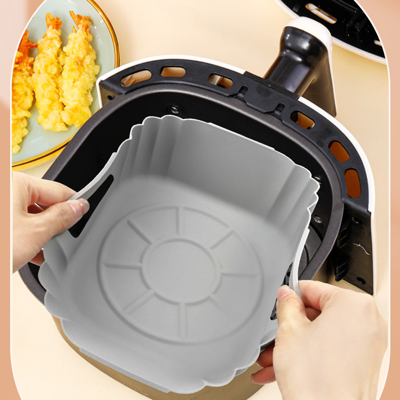 Silicone baking pan