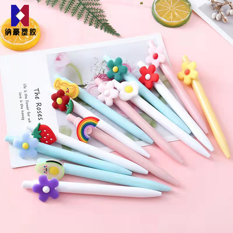 The cap of a pen The cap of a pen