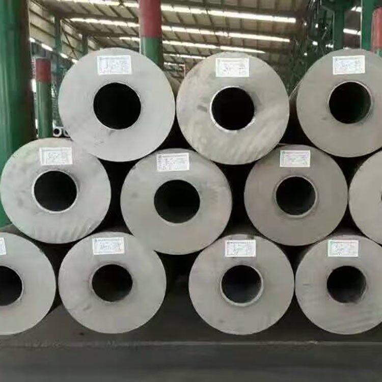 SS400  Carbon steel pipe/tube
