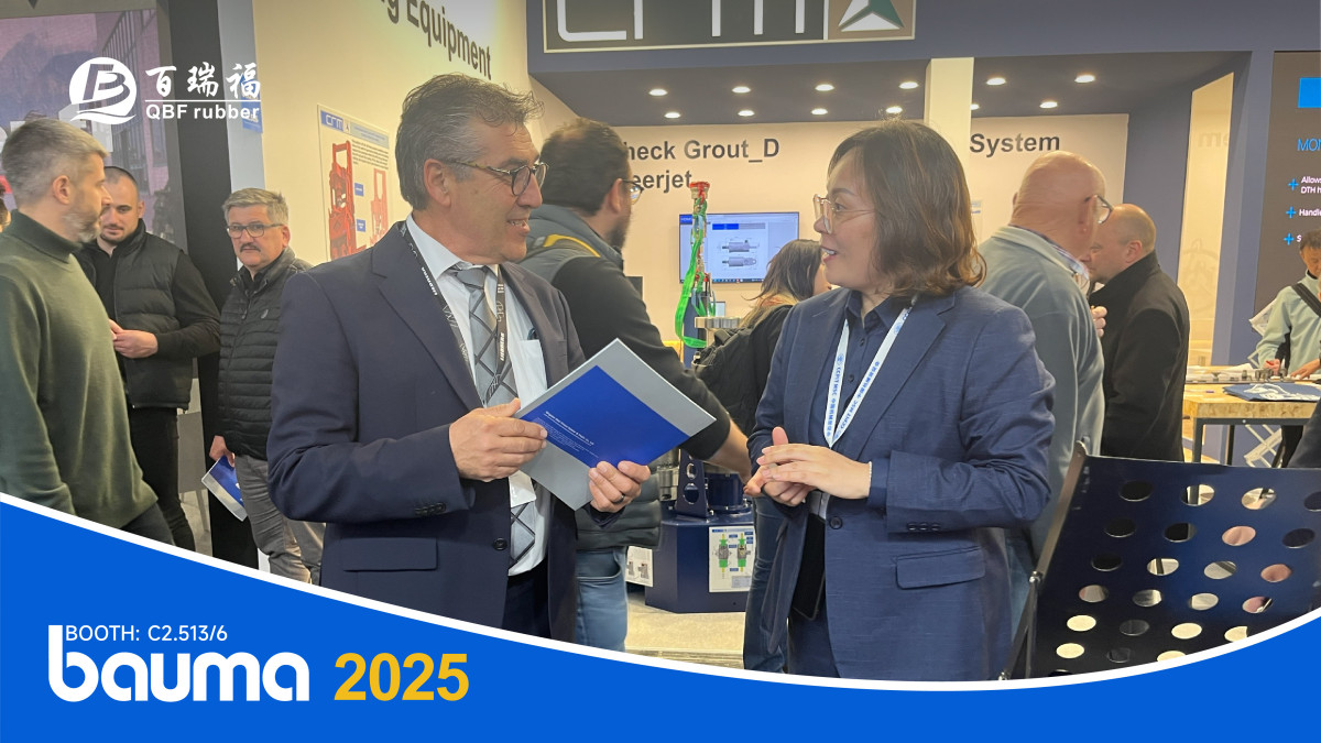 德国宝马展现场照片-11(1).jpg 德国宝马展现场照片-11(1).jpg