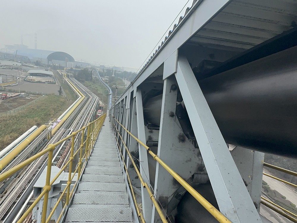 Cinta transportadora tubular