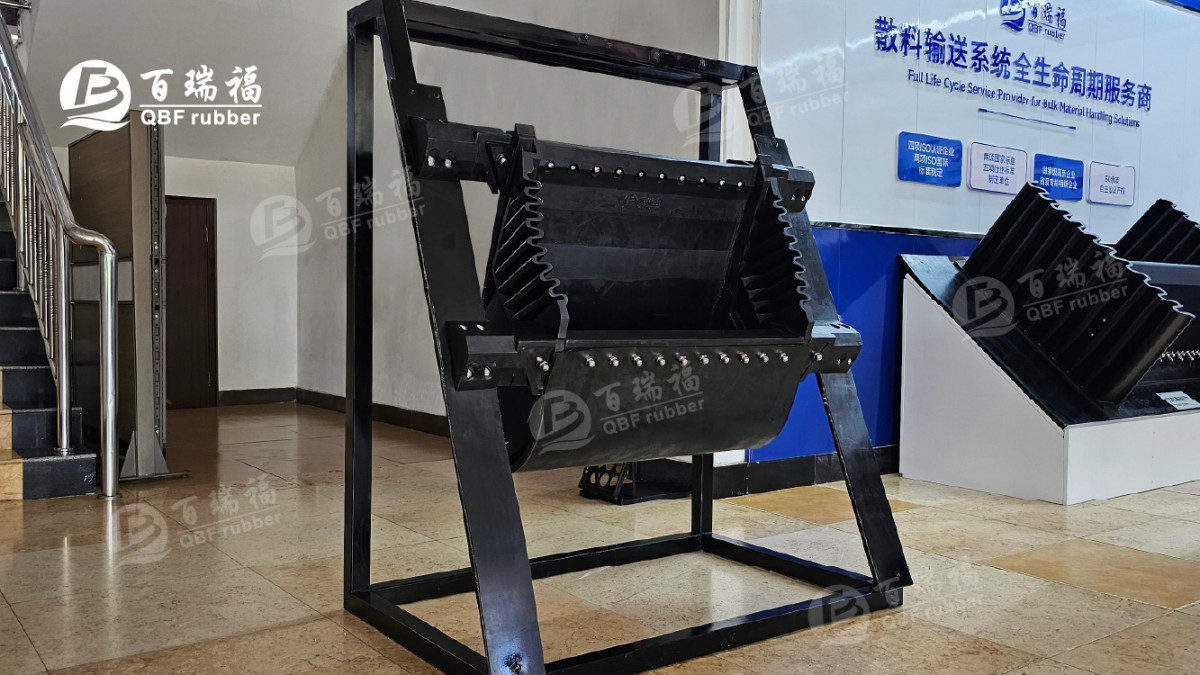 Solución de sistema de elevación vertical para minería: cómo abordar los desafíos del transporte continuo en operaciones de minasprofundas