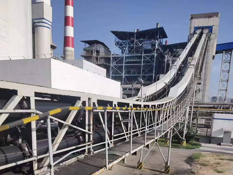 Cinta transportadora de tuberías