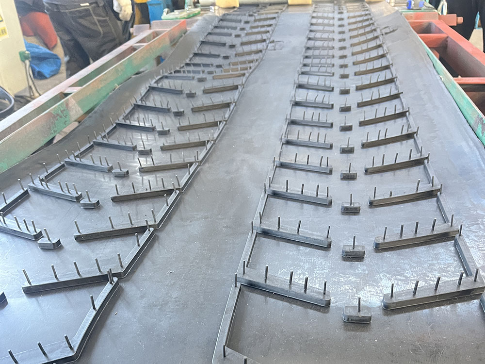 Cinta transportadora Chevron