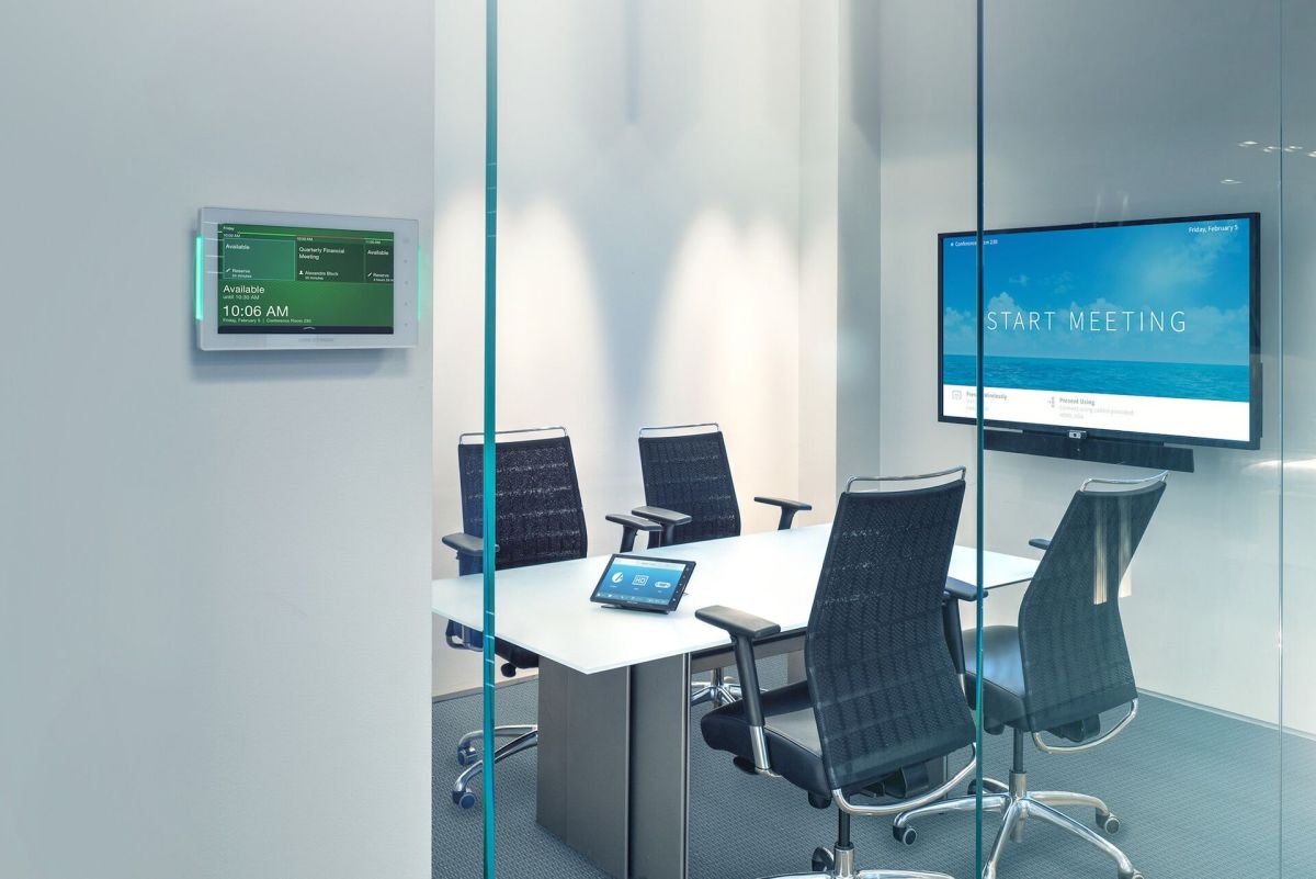 crestron-uc-room_collaboration-small-b.jpg