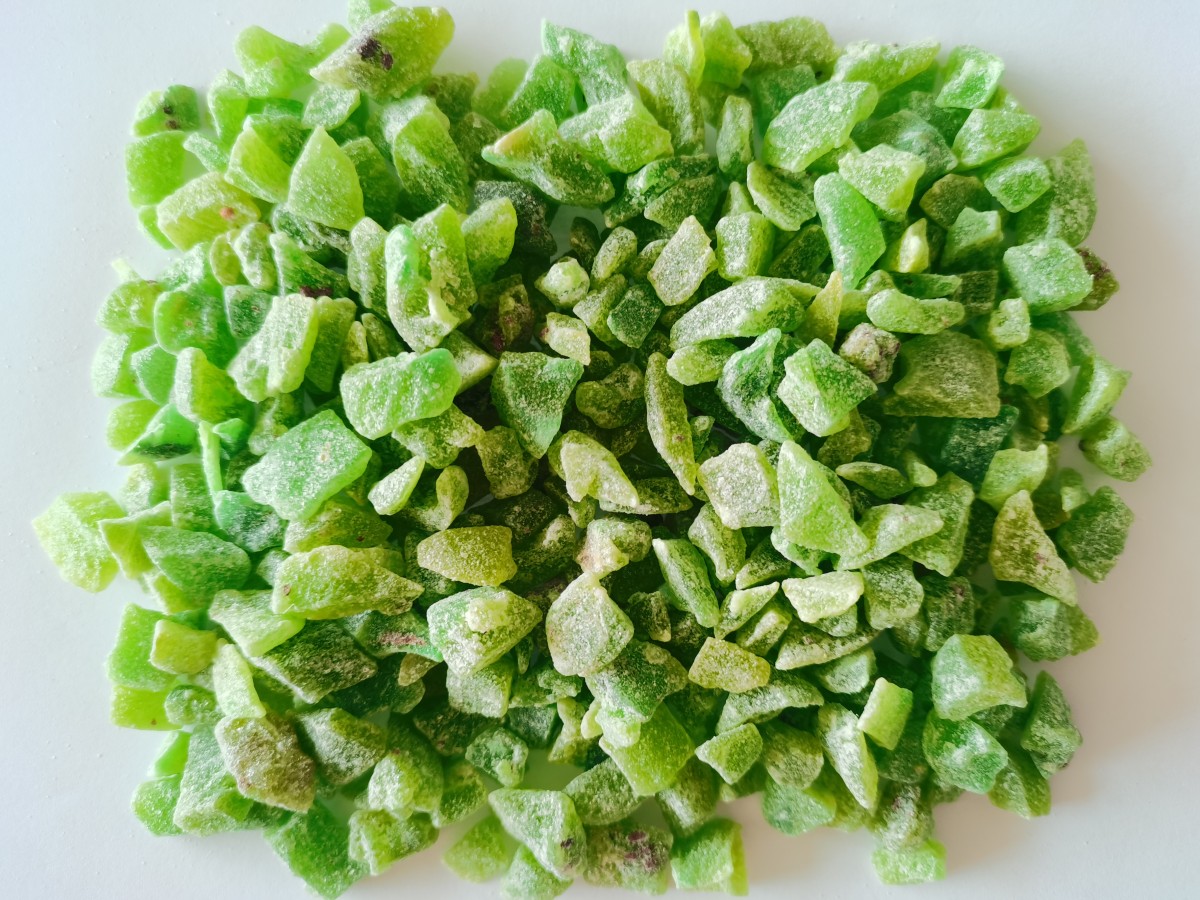 Dried Kiwi Dice With Sugar.jpg