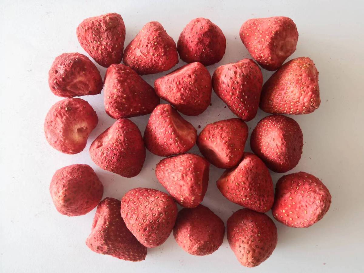 FD Strawberry Whole.jpg