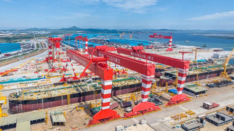 Ligne d’assemblage et de soudage de panneaux plats Zhouxiang : permettre une fabrication intelligente et efficace pour la construction navale et les structures offshore