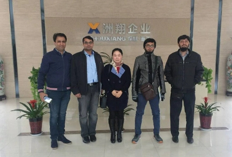 Pakistan Building Company achète des équipements de structure métallique de haute qualité