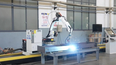 Robot de soudage intelligent de structure métallique