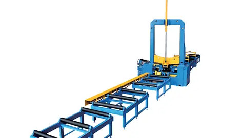 Machine d'assemblage de poutres en H légères Machine d'assemblage de poutres en H légères