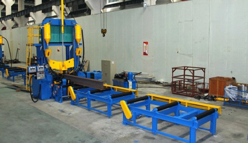 La nouvelle ligne de soudage à poutre en H de type H de Zhouxiang n'a besoin que de 2 à 3 opérateurs