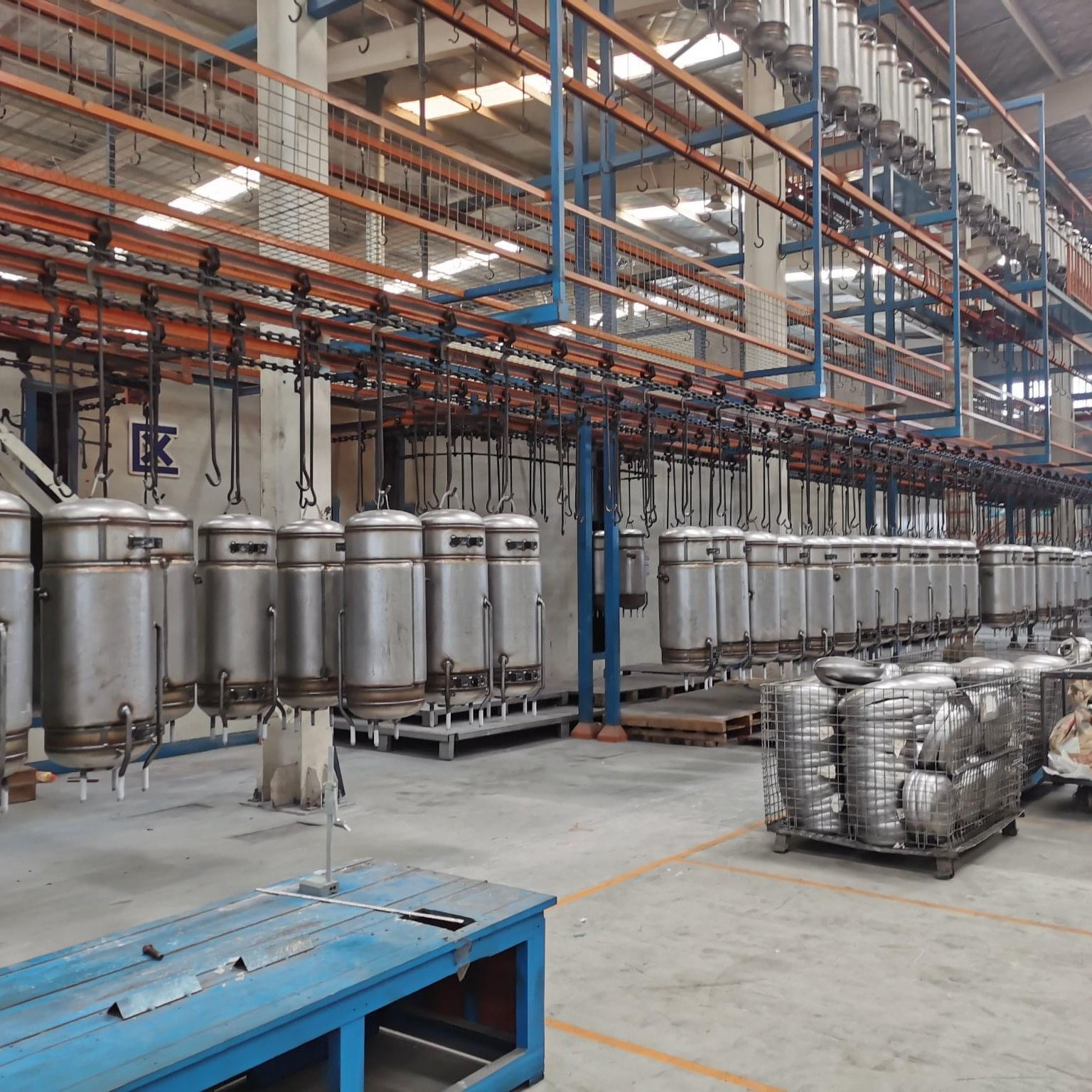 Factory Direct Sale Capacity Available Vertical Enamel Tank