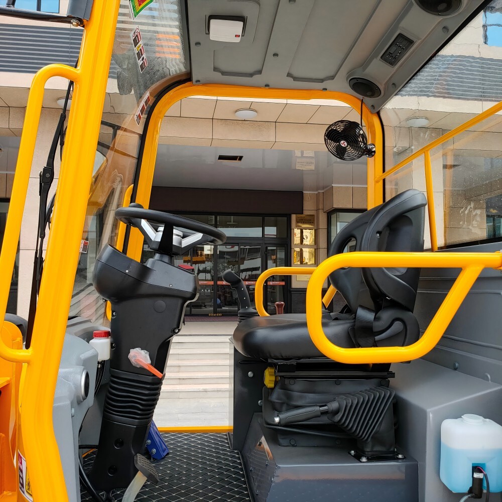 908 Kompakt-Radlader