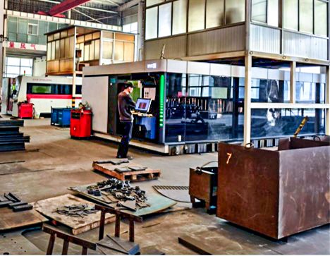 Laser  Cutting2.png Laser  Cutting2.png