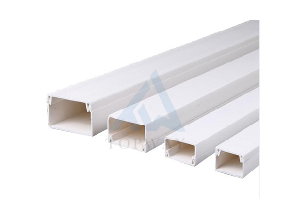 Línea de producción de perfiles para canaletas eléctricas de PVC