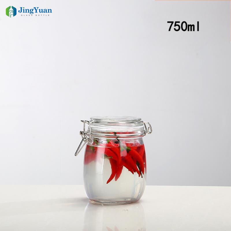 Tarros de pepinillos