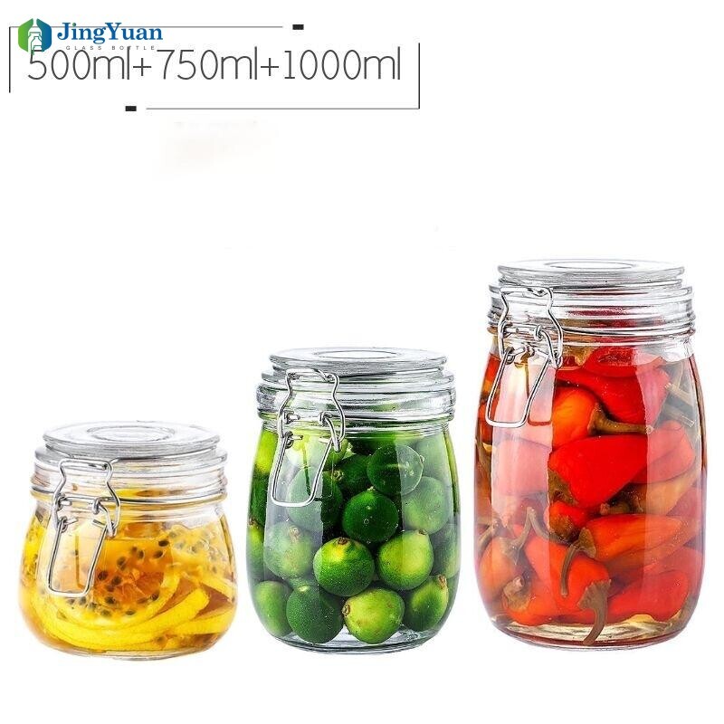 Tarros de pepinillos