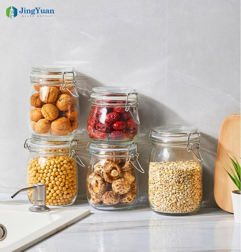 Tarros de pepinillos