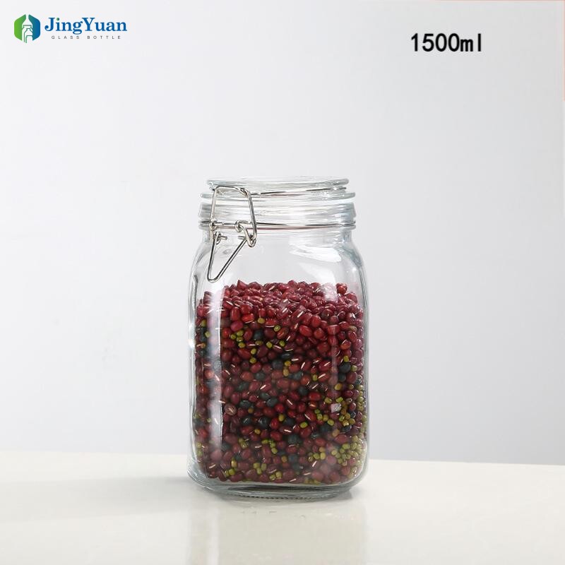 Tarros de pepinillos