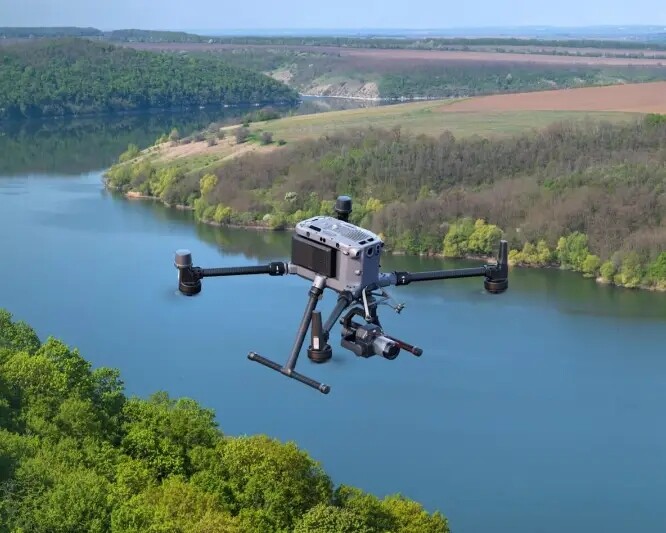 Unmanned Aerial Vehicle (UAV)