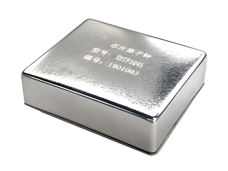 Reloj Atómico en Escala de Chip XHTF1045