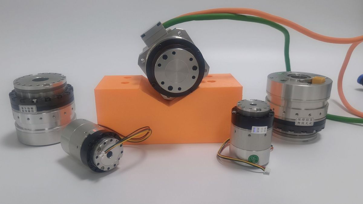 What Is the Difference Between a Harmonic Drive Reducer and a Harmonic Rotary Actuator? harmonic drive rotary actuator