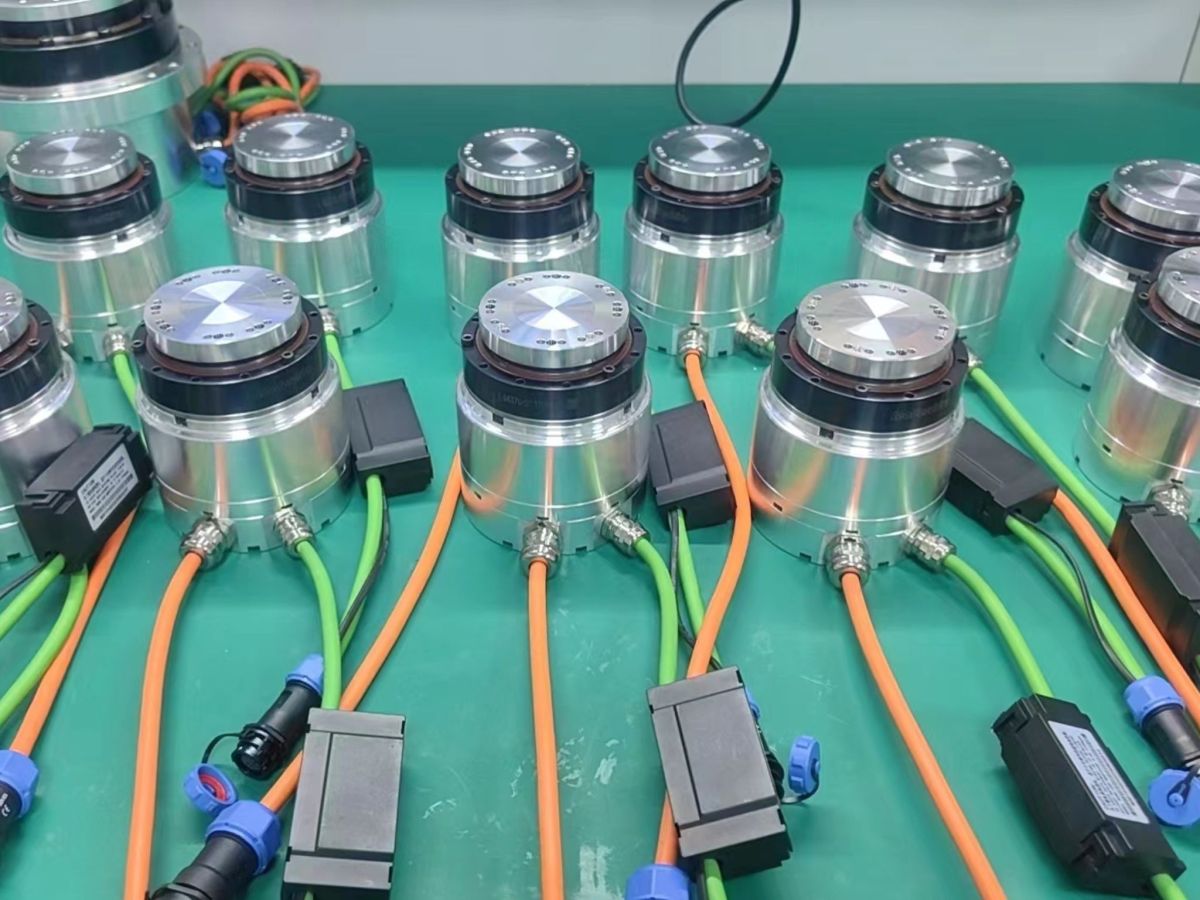 Harmonic Rotary Actuator vs Direct Drive Rotary Actuator vs Hollow Rotary Table: Which Rotary Motion Solution Is Right for Automation? Harmonic Rotary Actuator structure with servo motor harmonic reduction and output bearing
